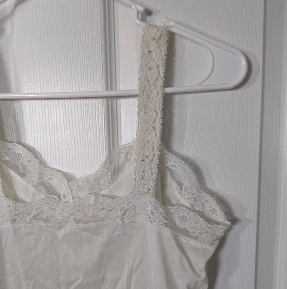 Vintage Lace Trim Florette Center Ivory Pick-Up Stitch Nylon Slip Cami Size M - Picture 6 of 8